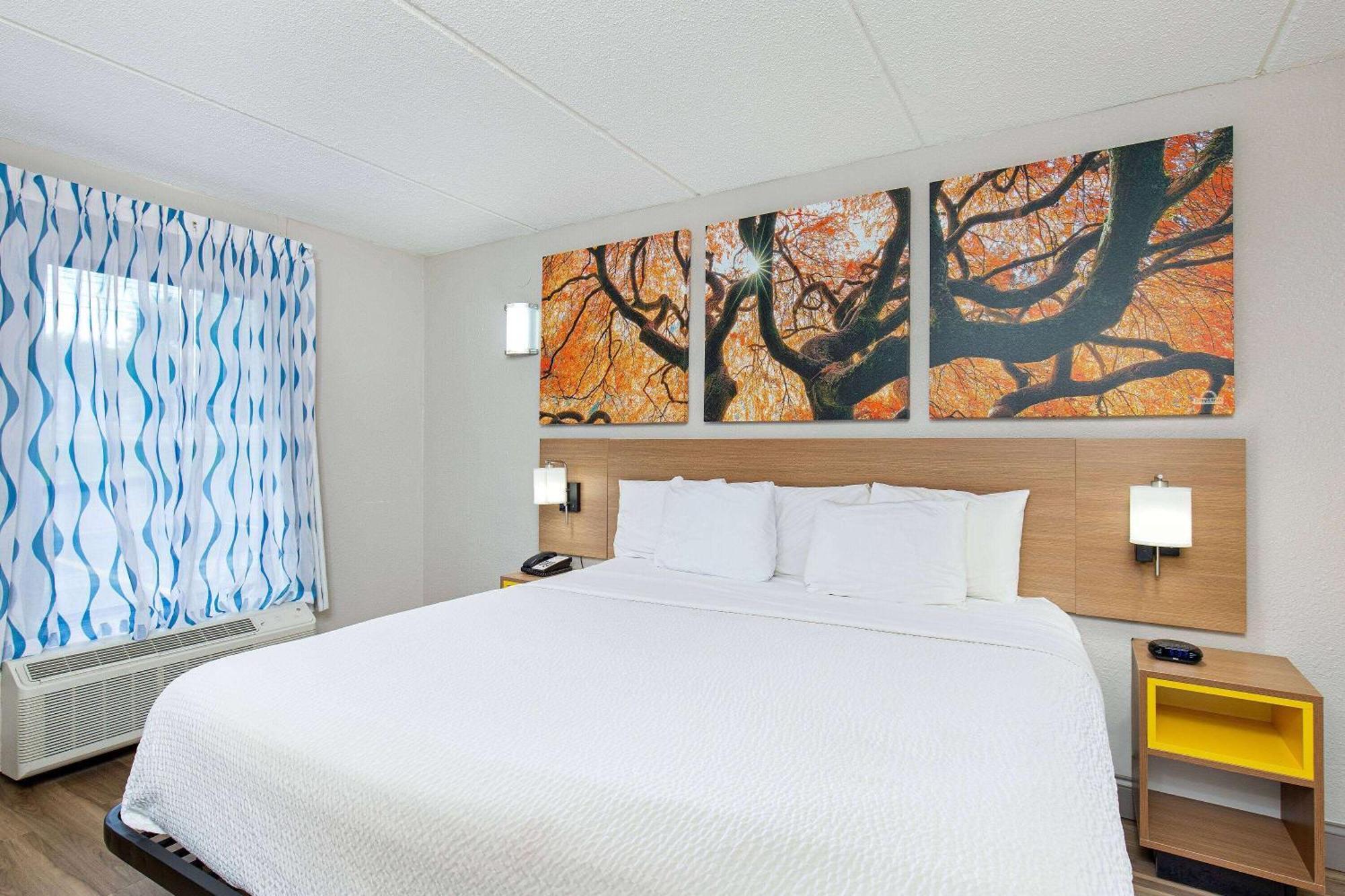 Days Inn By Wyndham Knoxville North Powell Exteriör bild