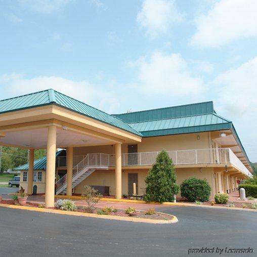 Days Inn By Wyndham Knoxville North Powell Exteriör bild